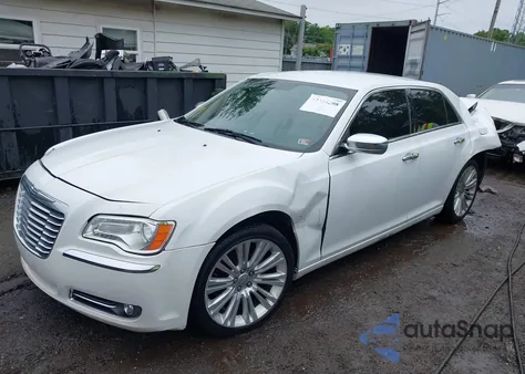 2011 Chrysler 300 Limited z USA, uszkodzony, nr VIN 2C3CA5CG7BH564621
